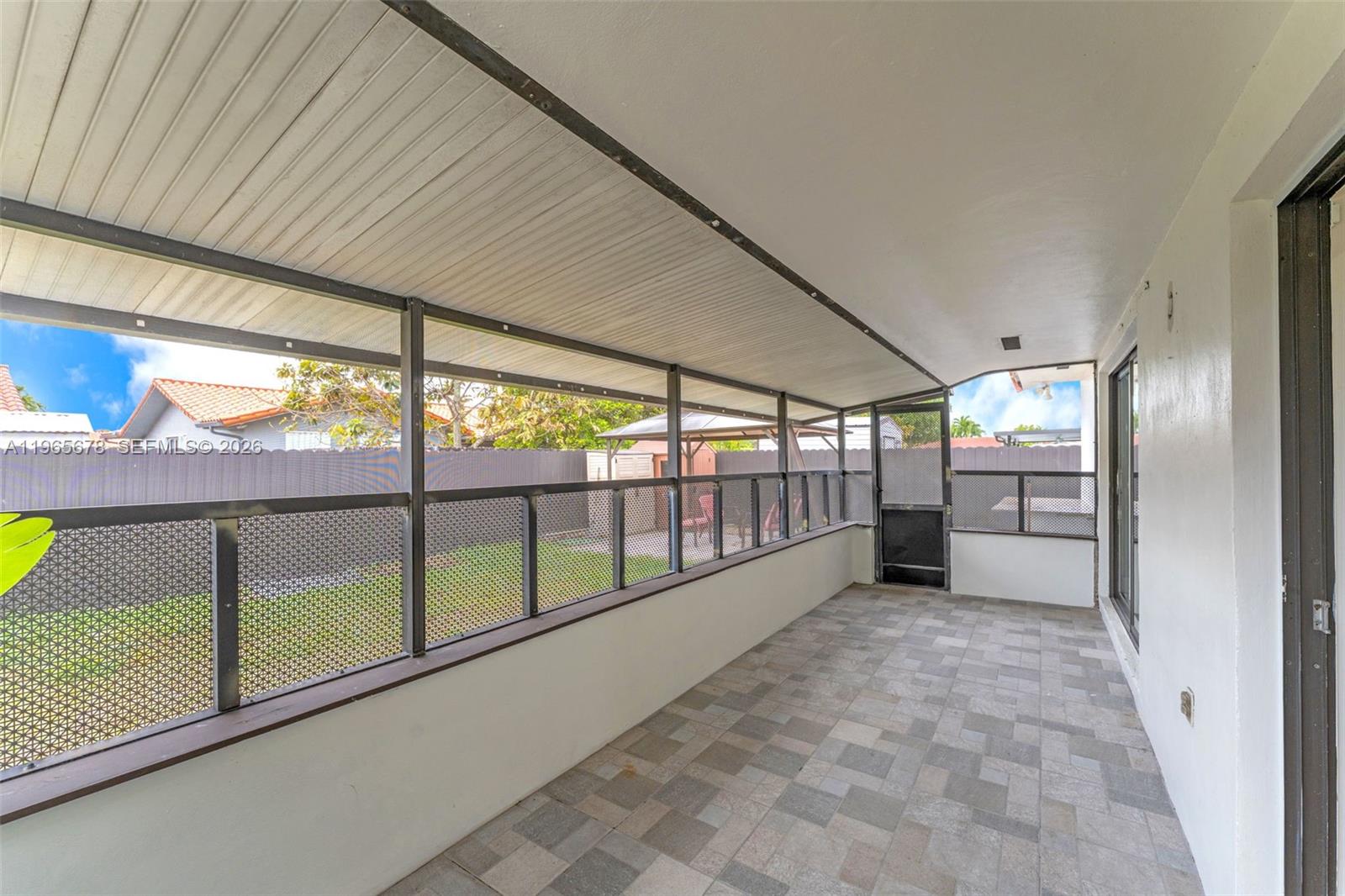 SEVILLA GARDENS SEC 1 - Residential