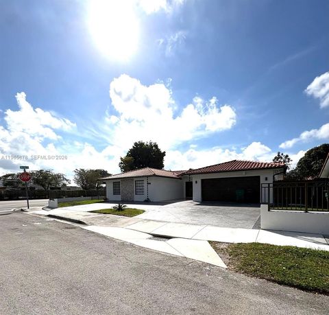 13202 SW 12th Ln Miami FL 33184