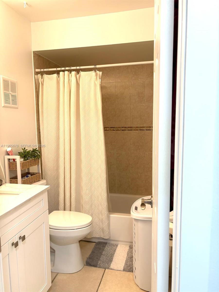 SEVILLA GARDENS SEC 1 - Residential