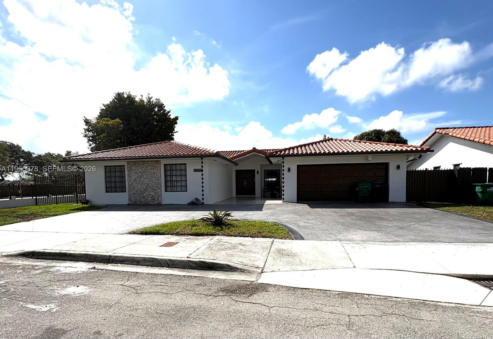 SEVILLA GARDENS SEC 1 - Residential