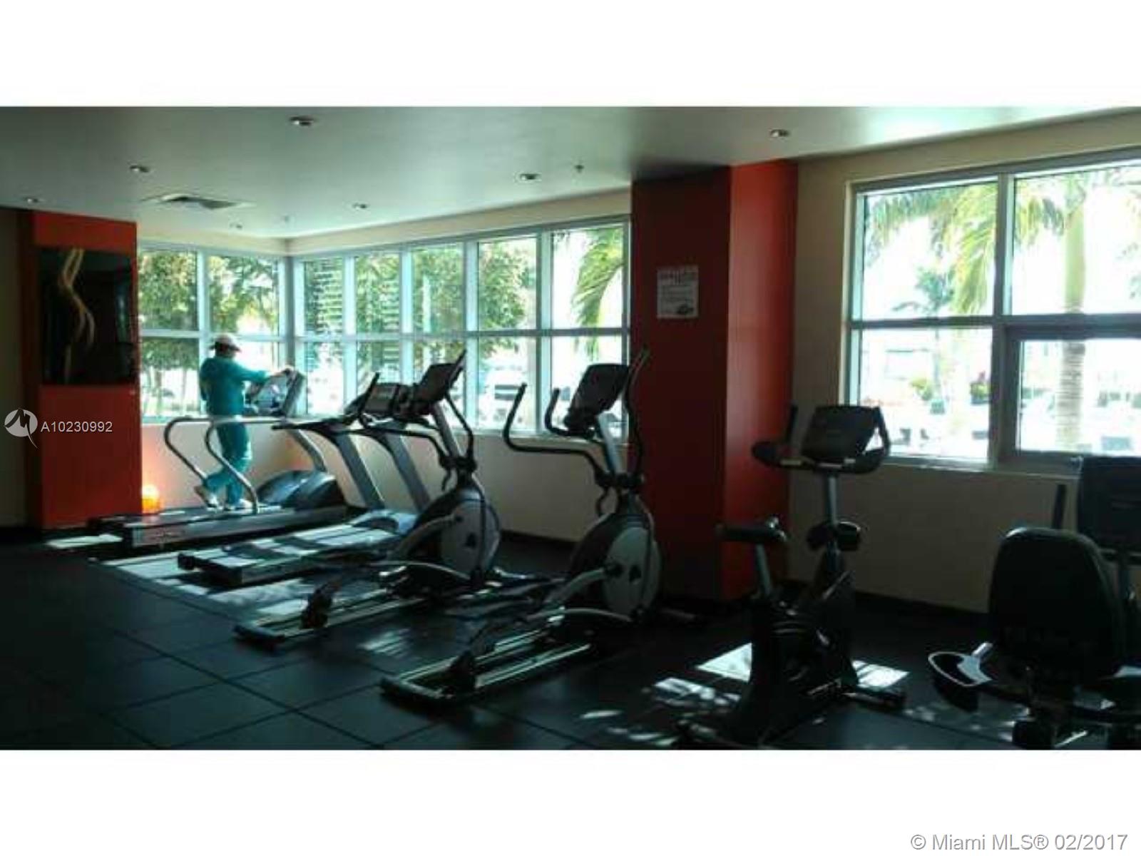 FOUR MIDTOWN MIAMI CONDO - Residential Lease