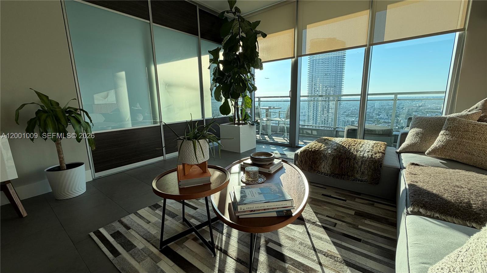 MINT CONDO - Residential Lease