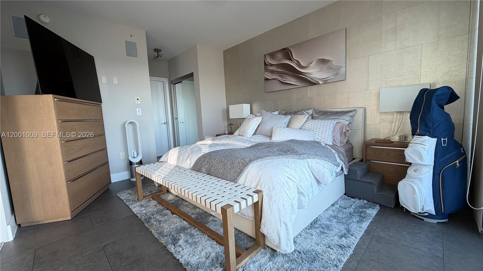 MINT CONDO - Residential Lease