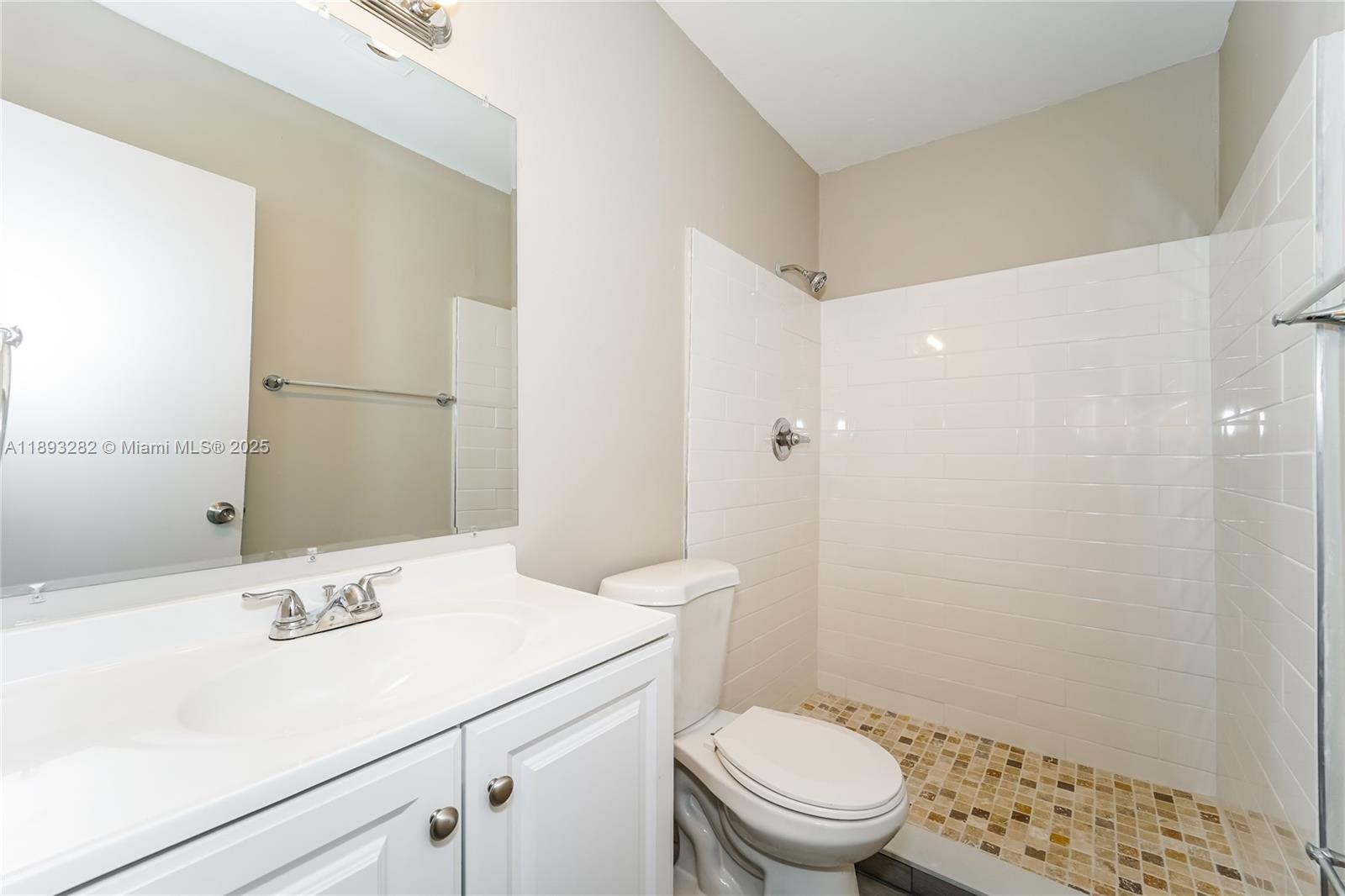 DRIFTWOOD ACRES NO 12 - Residential Lease