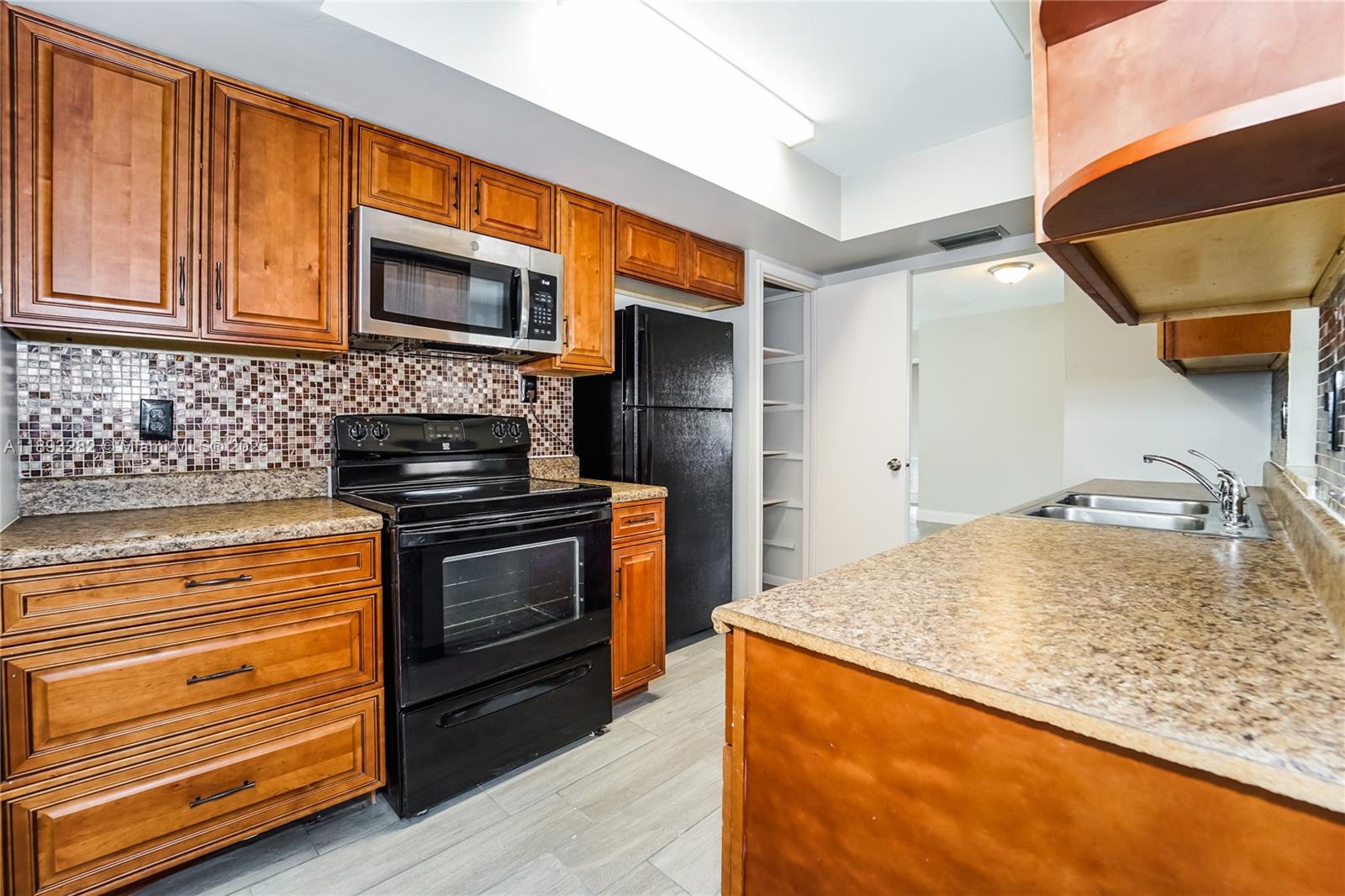 DRIFTWOOD ACRES NO 12 - Residential Lease