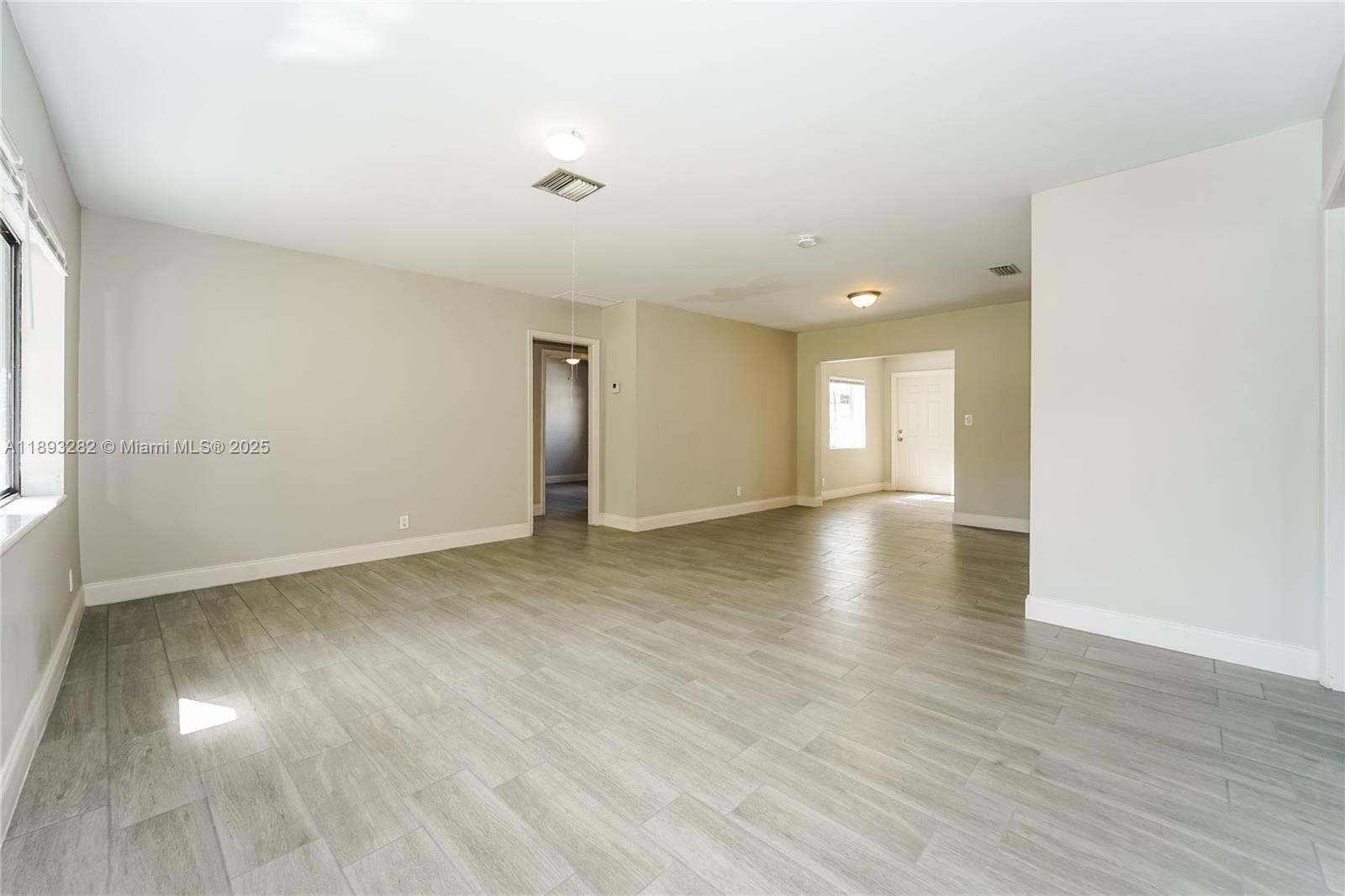 DRIFTWOOD ACRES NO 12 - Residential Lease