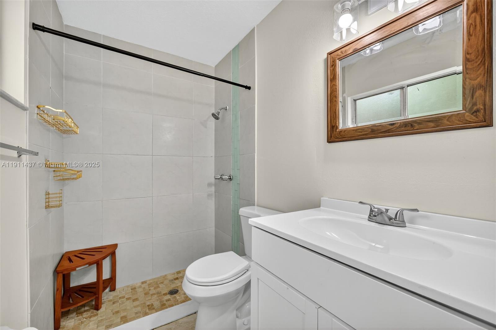 PORT ST LUCIE SECTION 18 - Residential Lease