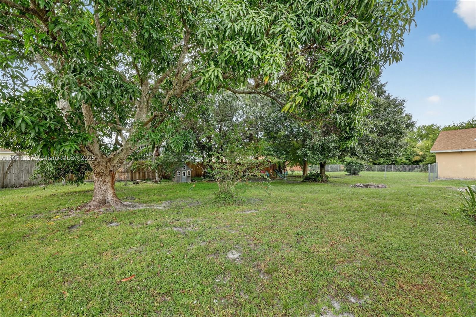 PORT ST LUCIE SECTION 18 - Residential Lease