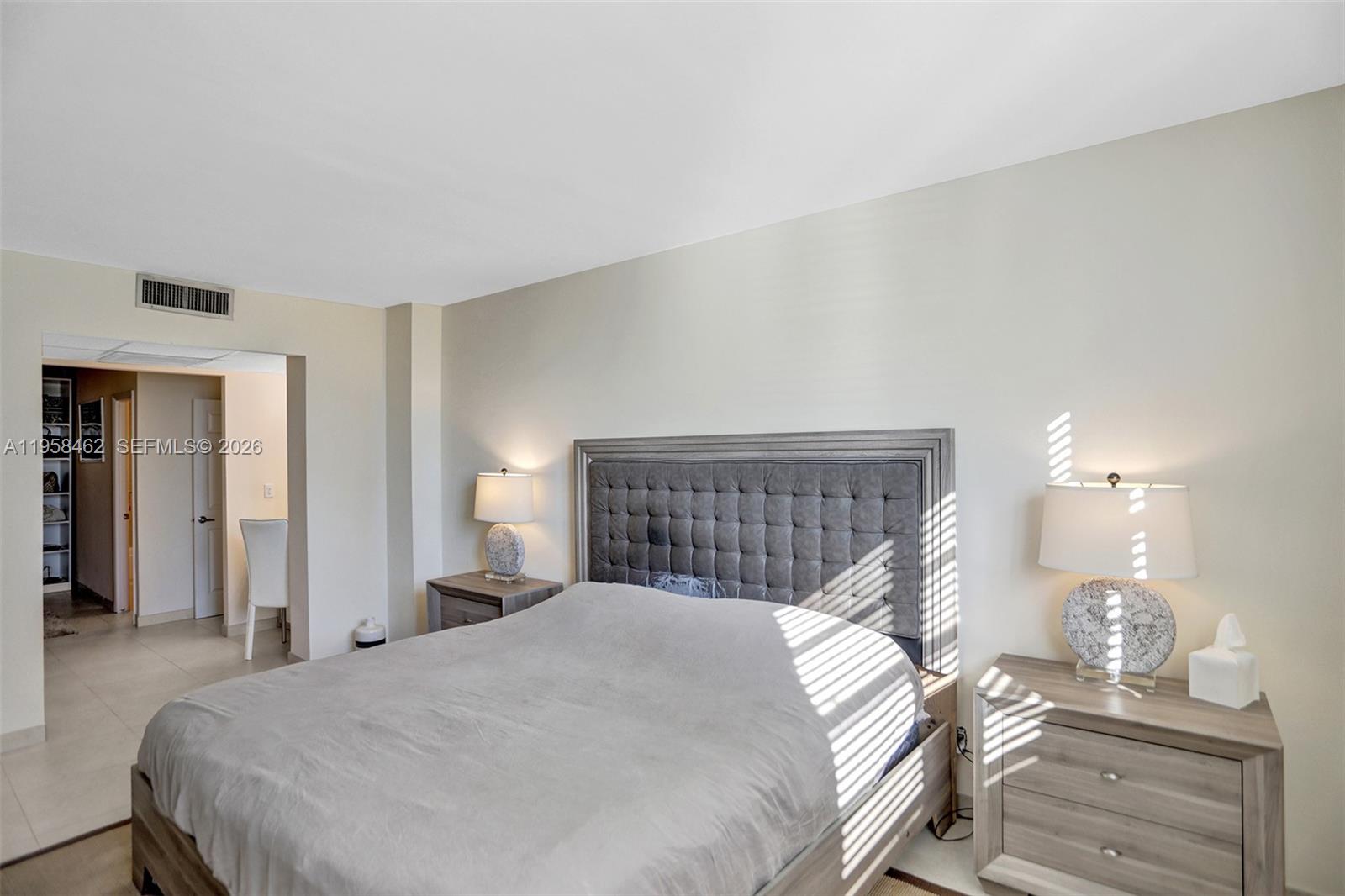 OCEANVIEW BUILDING A COND - Residential