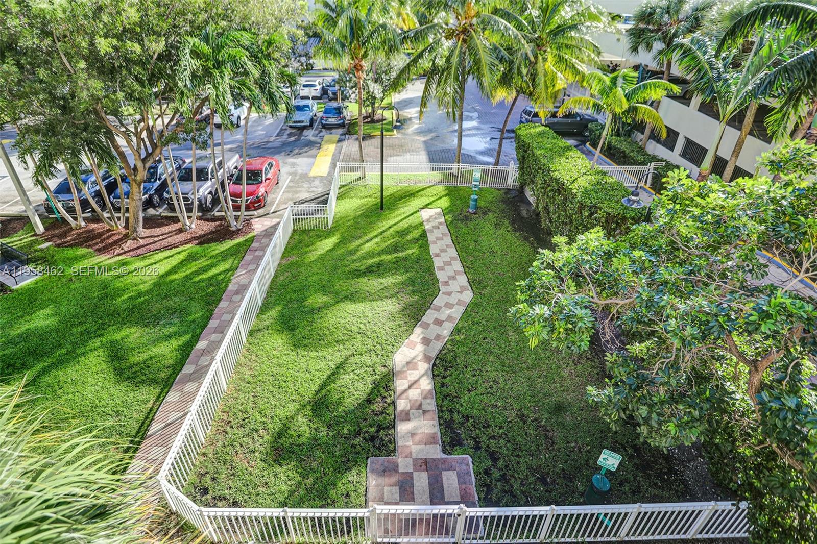 OCEANVIEW BUILDING A COND - Residential