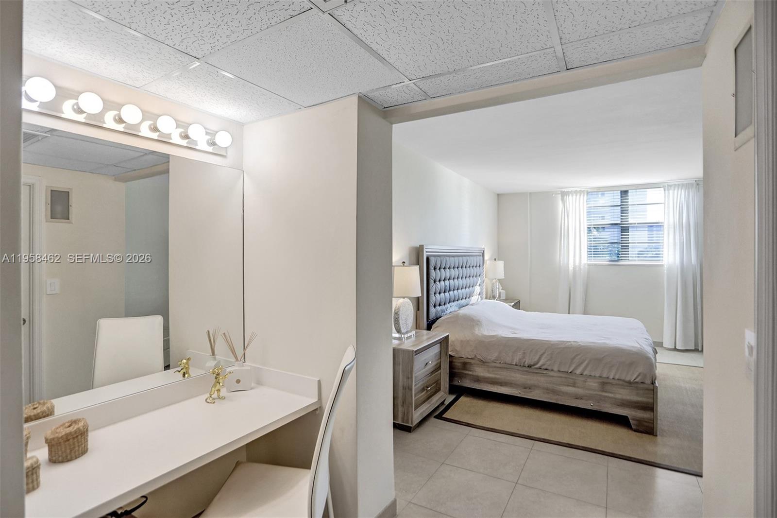 OCEANVIEW BUILDING A COND - Residential