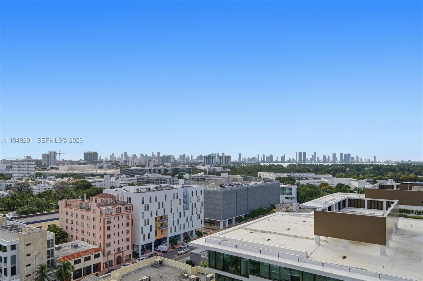 RONEY PALACE CONDO - Residential