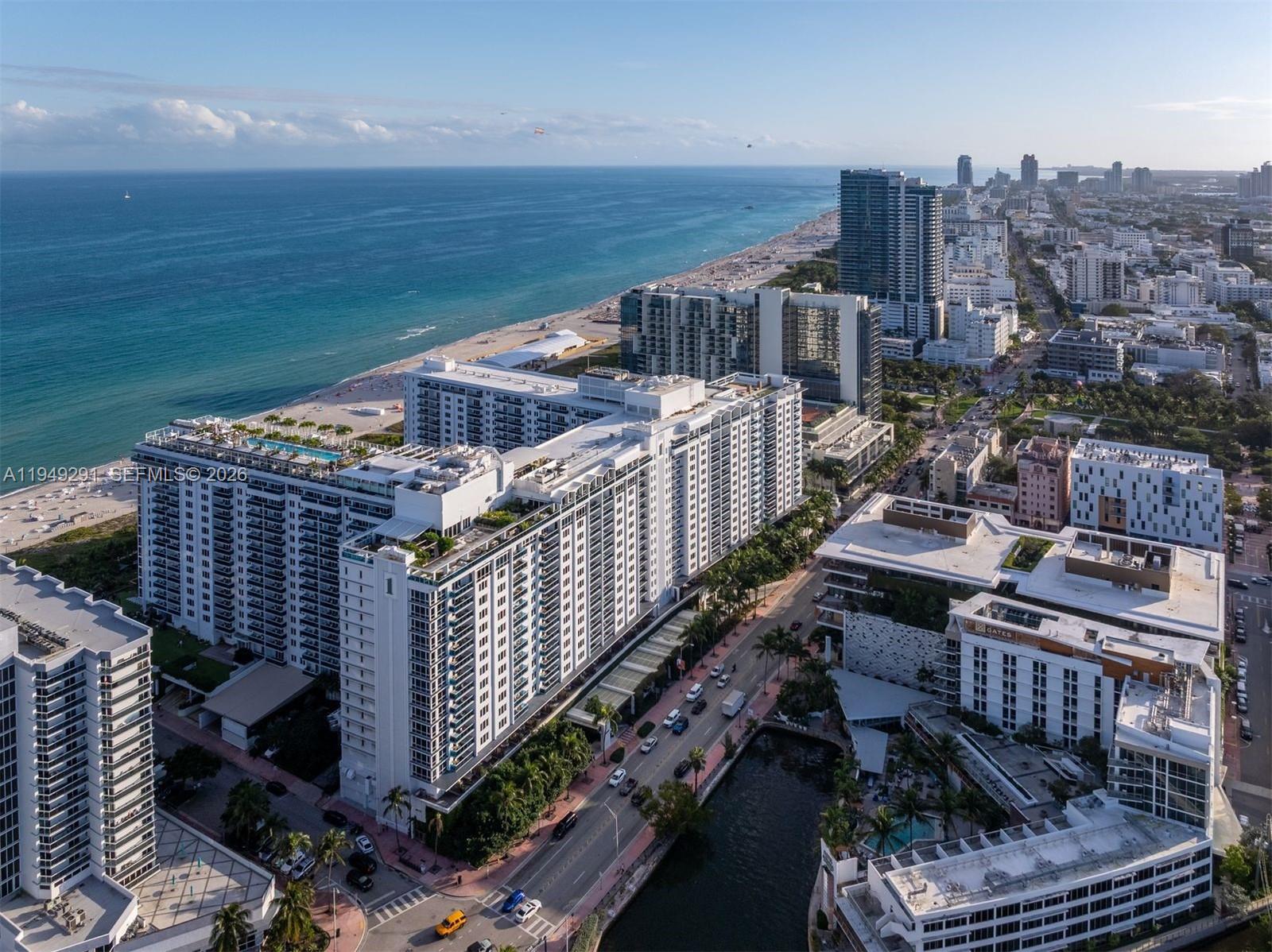 RONEY PALACE CONDO - Residential