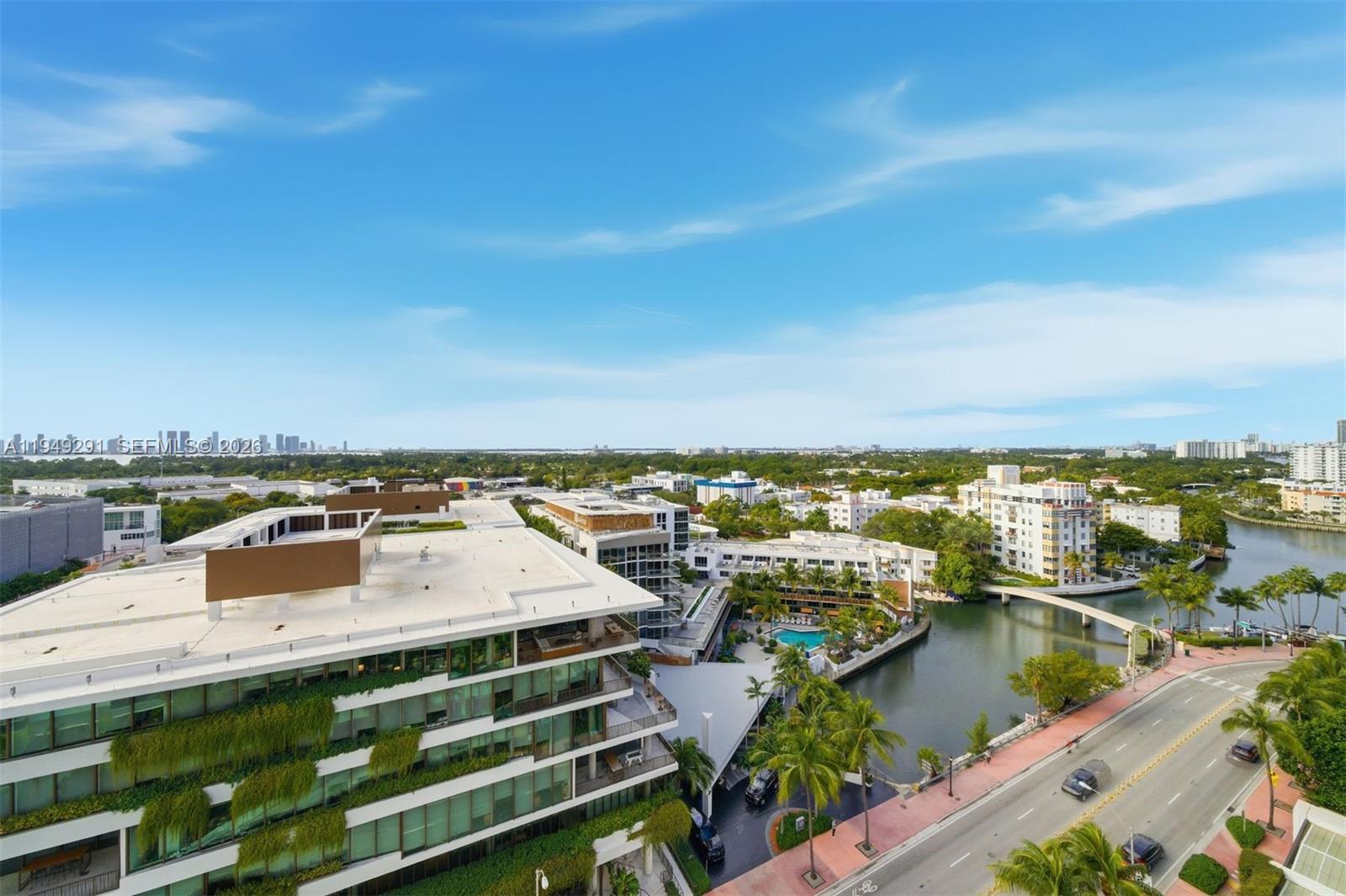 RONEY PALACE CONDO - Residential