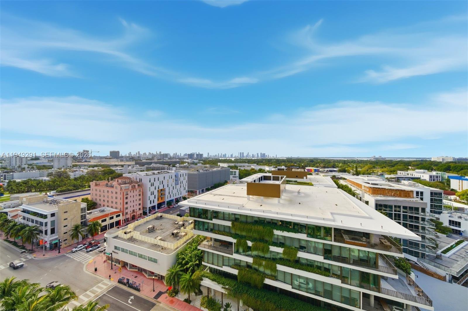 RONEY PALACE CONDO - Residential