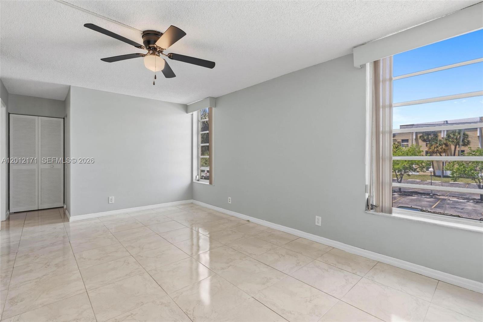 LAKE PARK CONDO NO 1 - BL - Residential