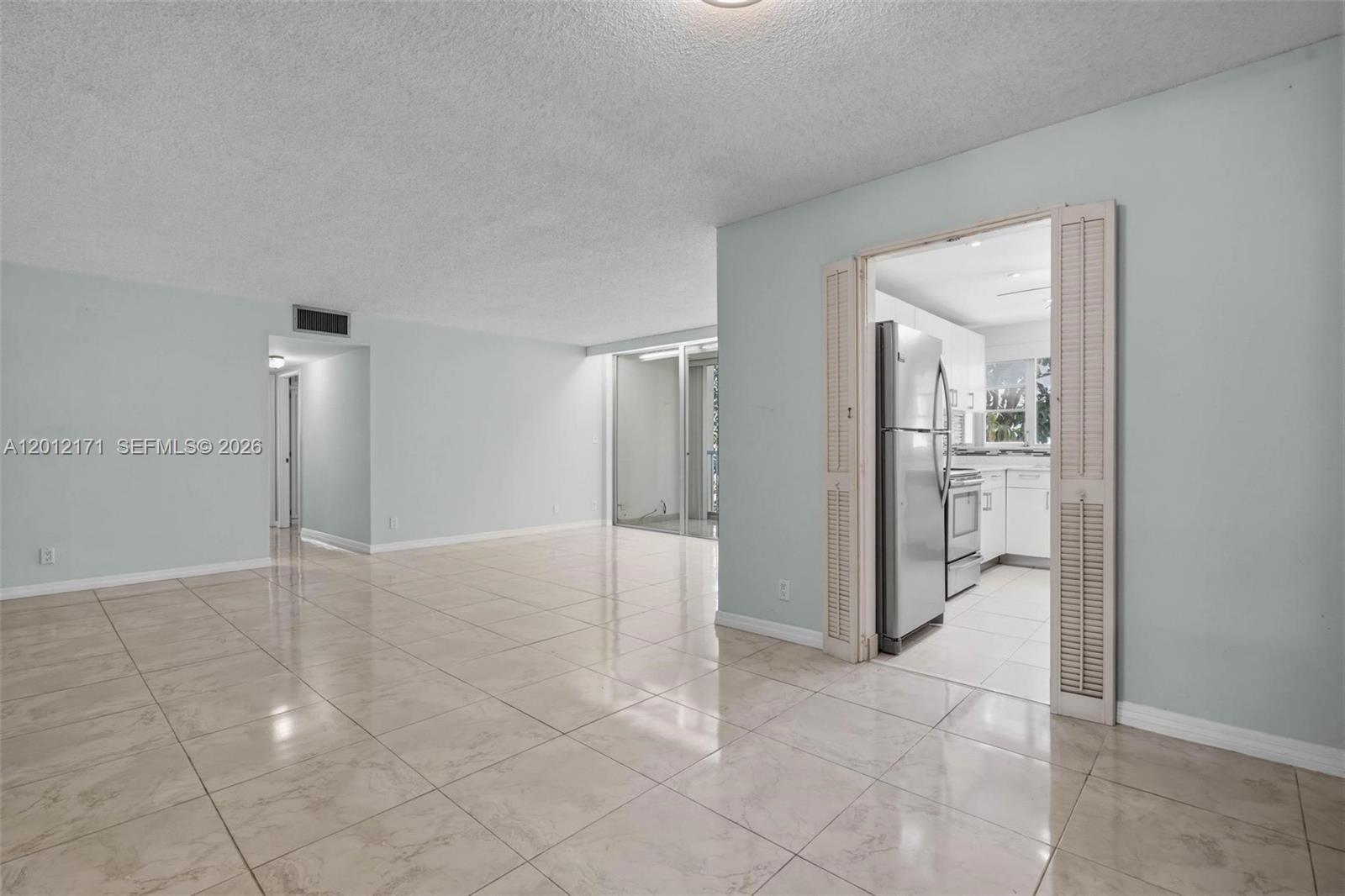 LAKE PARK CONDO NO 1 - BL - Residential