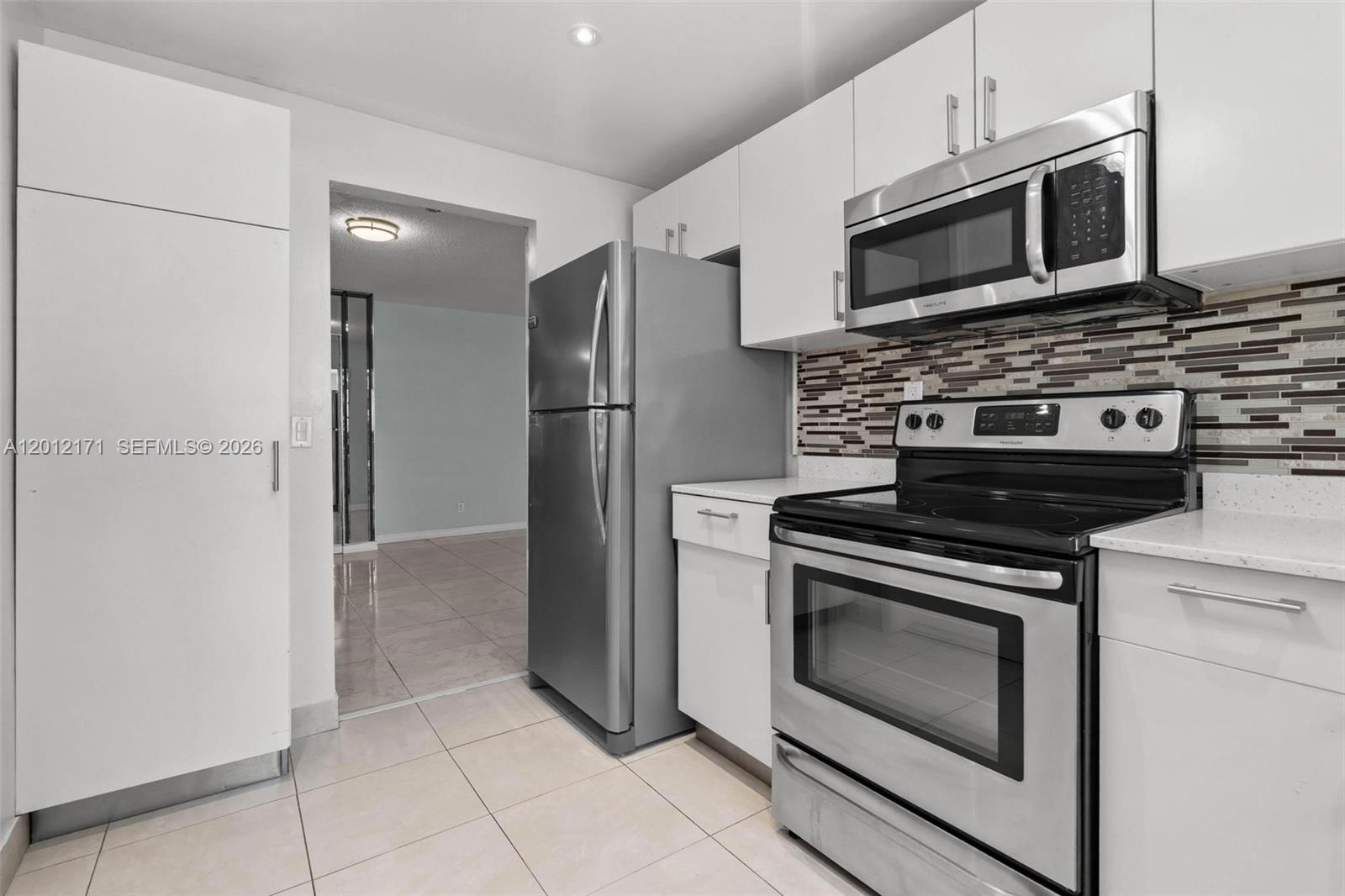LAKE PARK CONDO NO 1 - BL - Residential