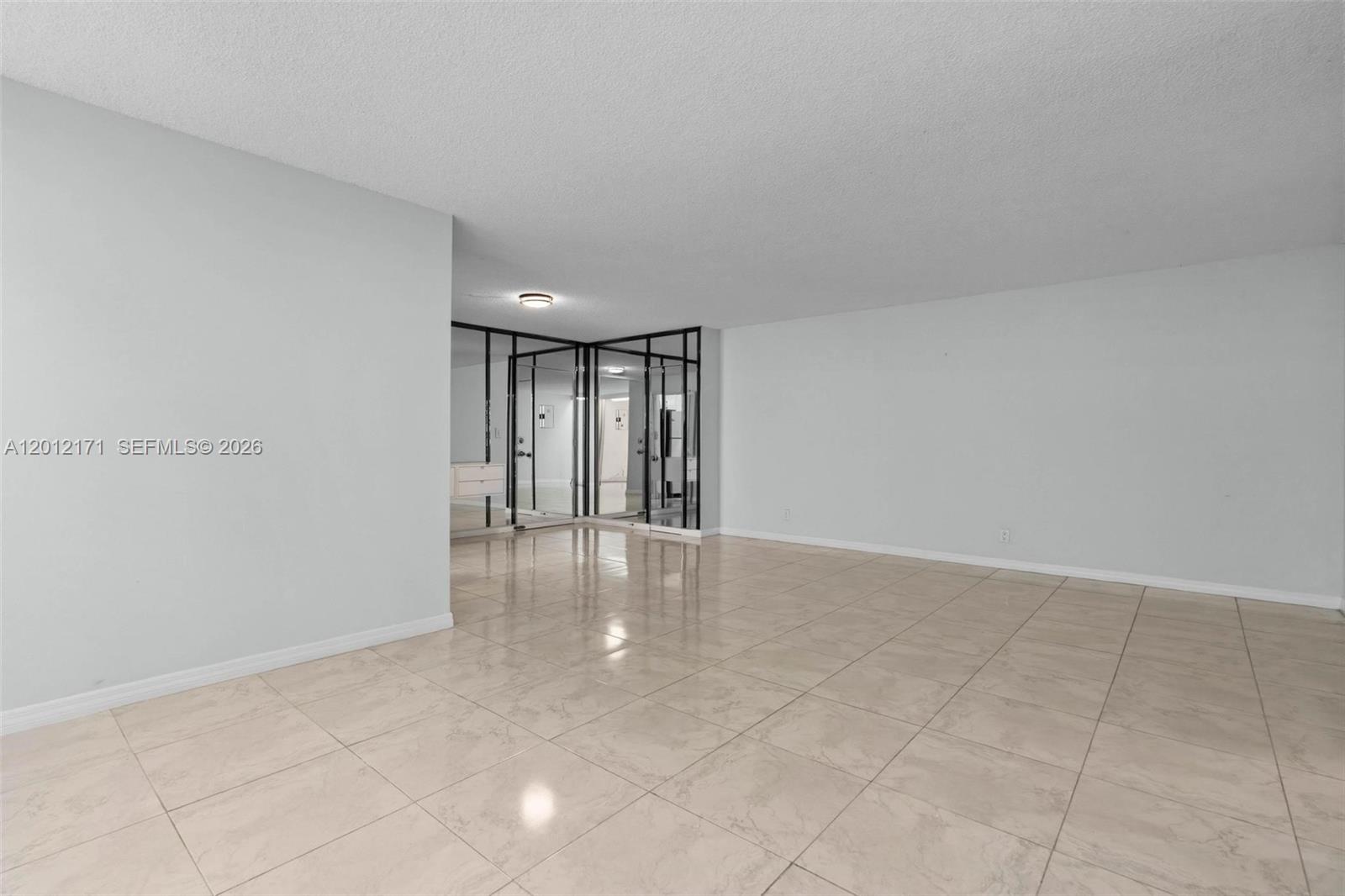 LAKE PARK CONDO NO 1 - BL - Residential