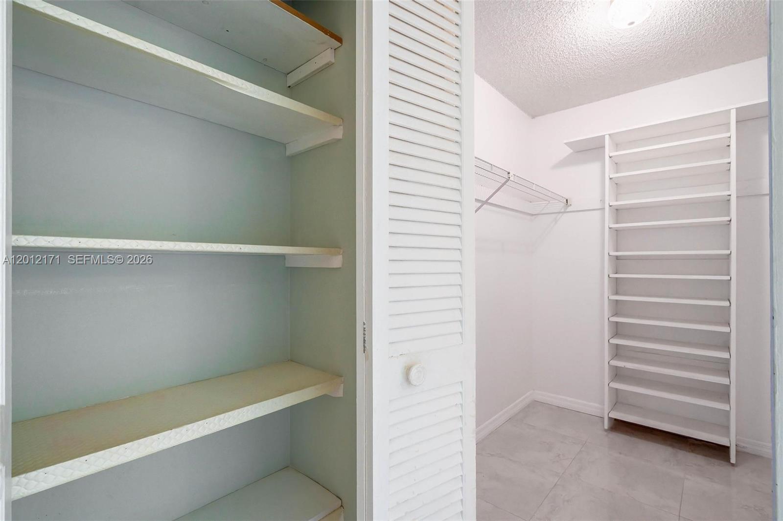 LAKE PARK CONDO NO 1 - BL - Residential