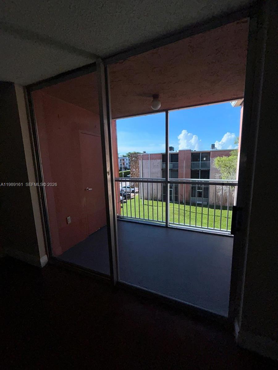 POINT SOUTH CONDO - Residential Lease