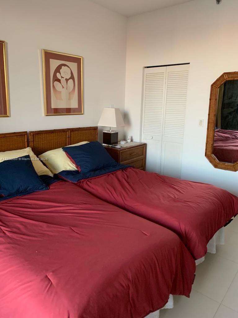 KEY COLONY NO 2 CONDO - Residential Lease