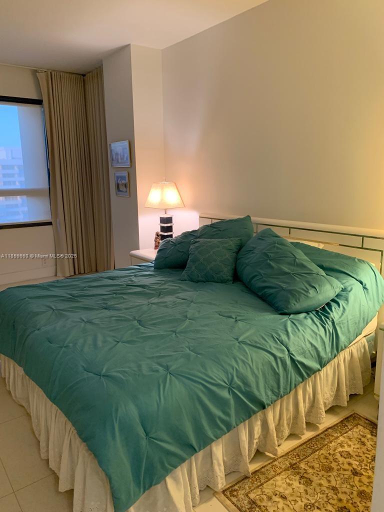 KEY COLONY NO 2 CONDO - Residential Lease