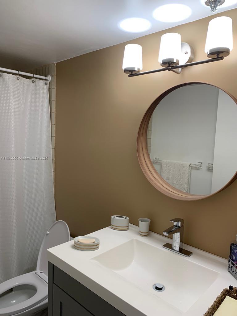 KEY COLONY NO 2 CONDO - Residential Lease