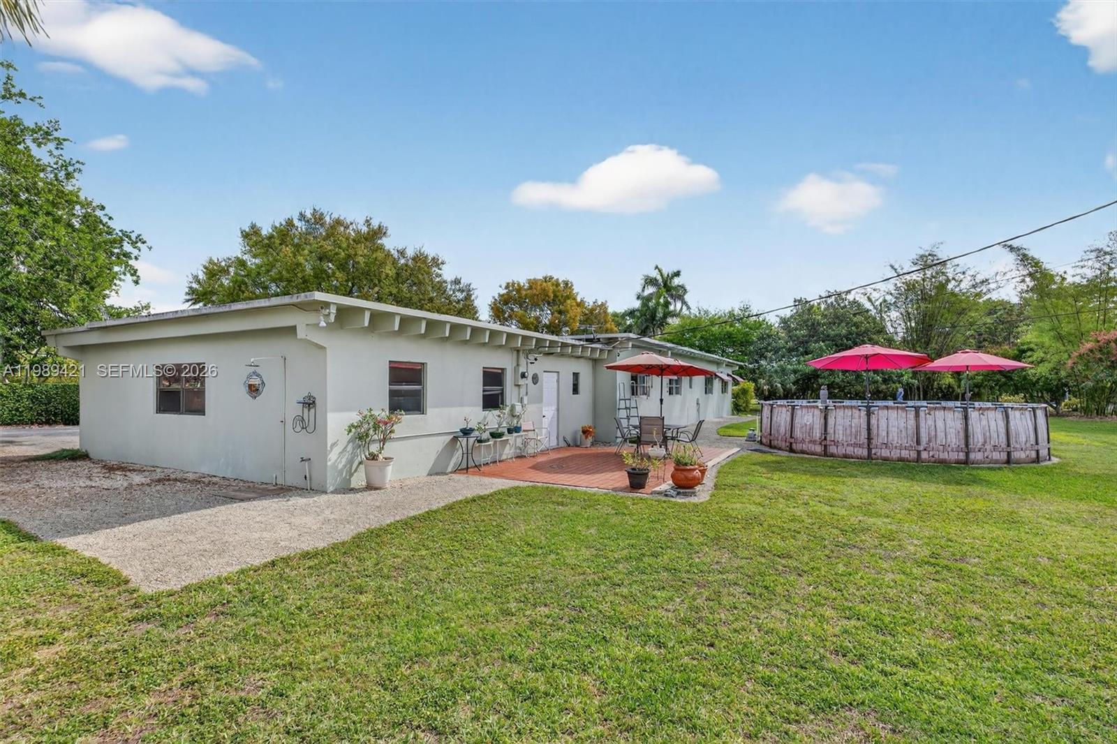 GREEN GROVE ACRES - Residential