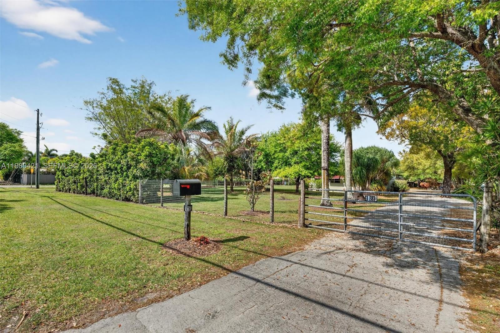 GREEN GROVE ACRES - Residential