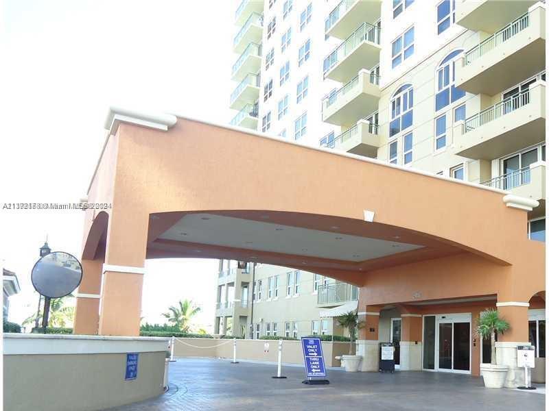 2080 OCEAN DRIVE - Residential Lease