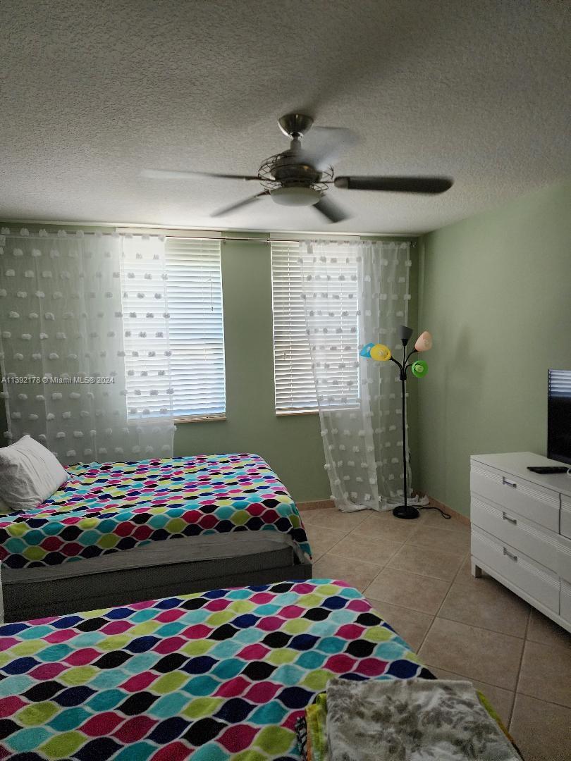 2080 OCEAN DRIVE - Residential Lease