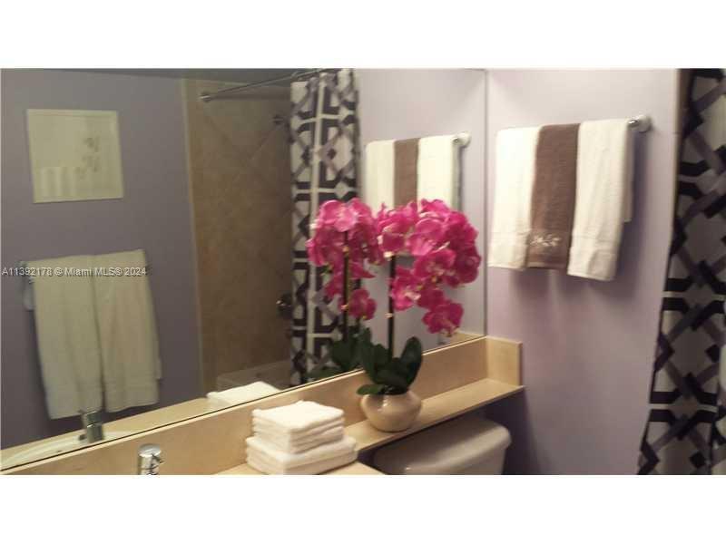 2080 OCEAN DRIVE - Residential Lease