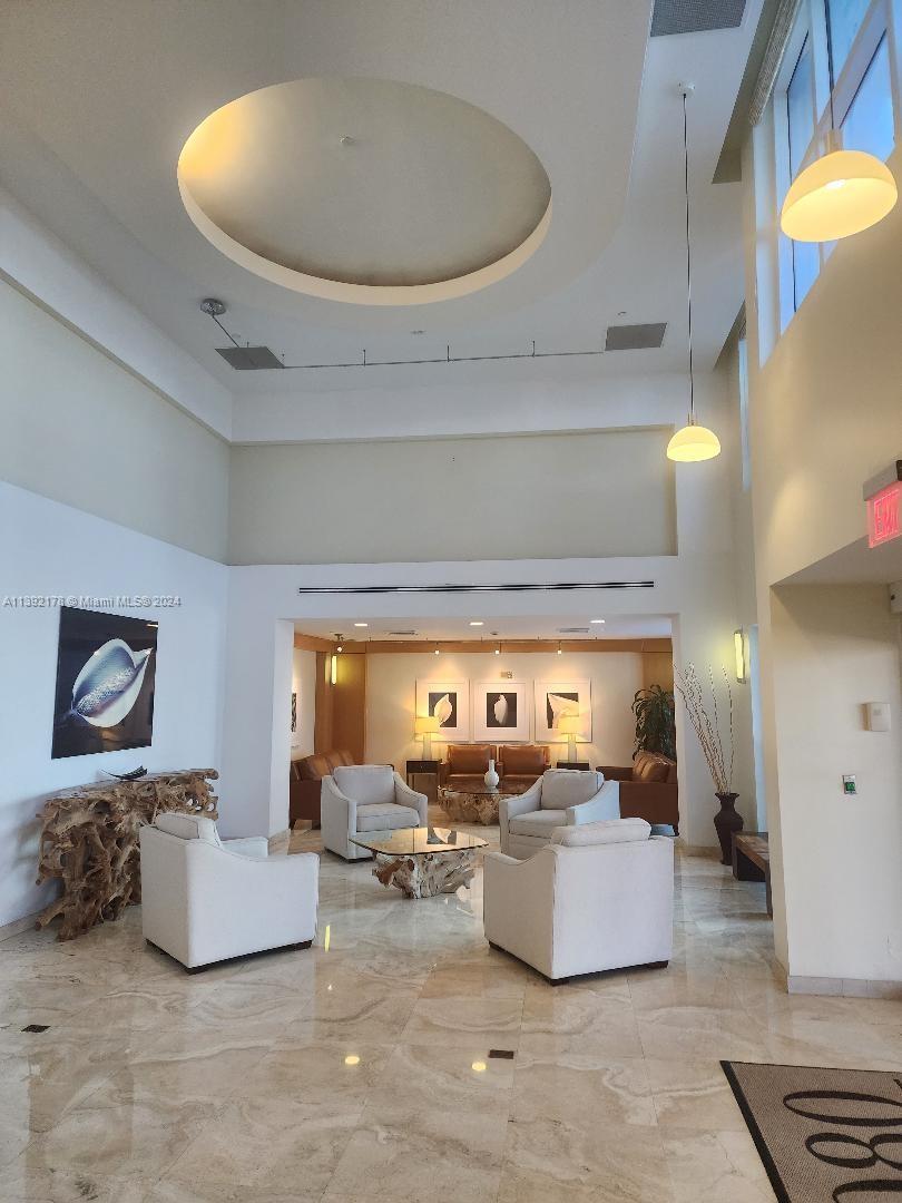 2080 OCEAN DRIVE - Residential Lease