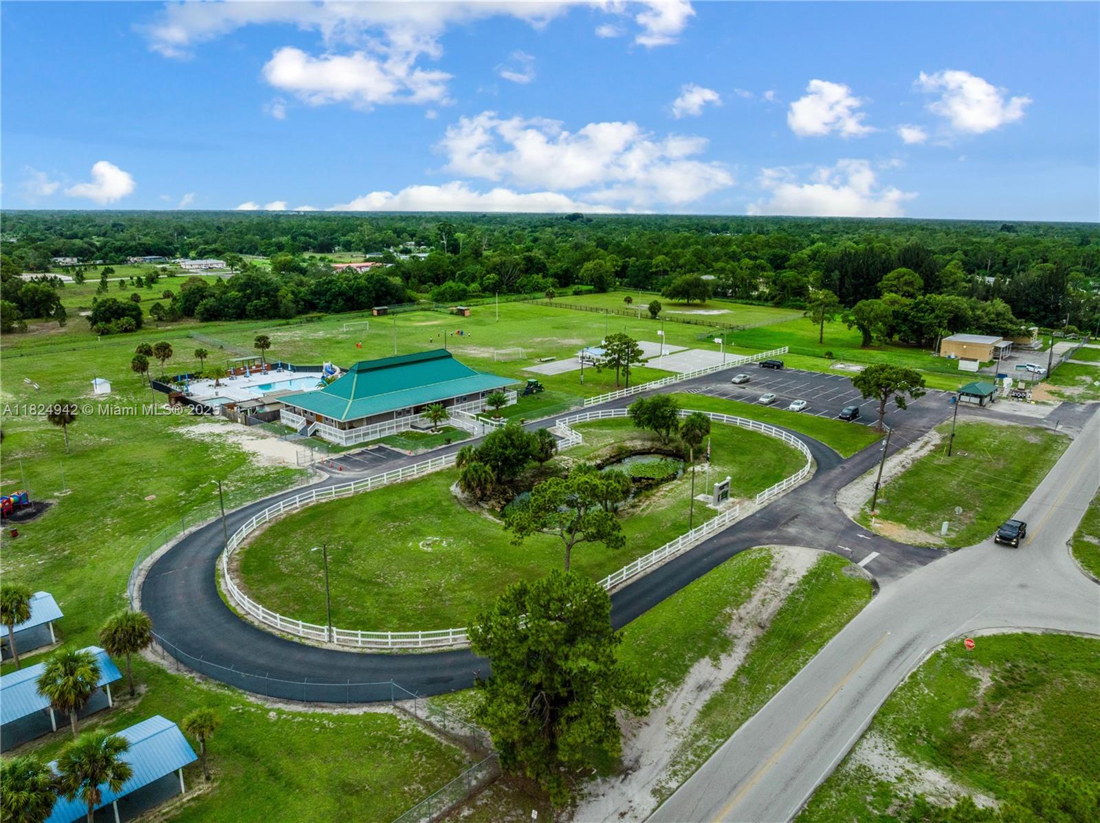 Montura Ranches - Residential