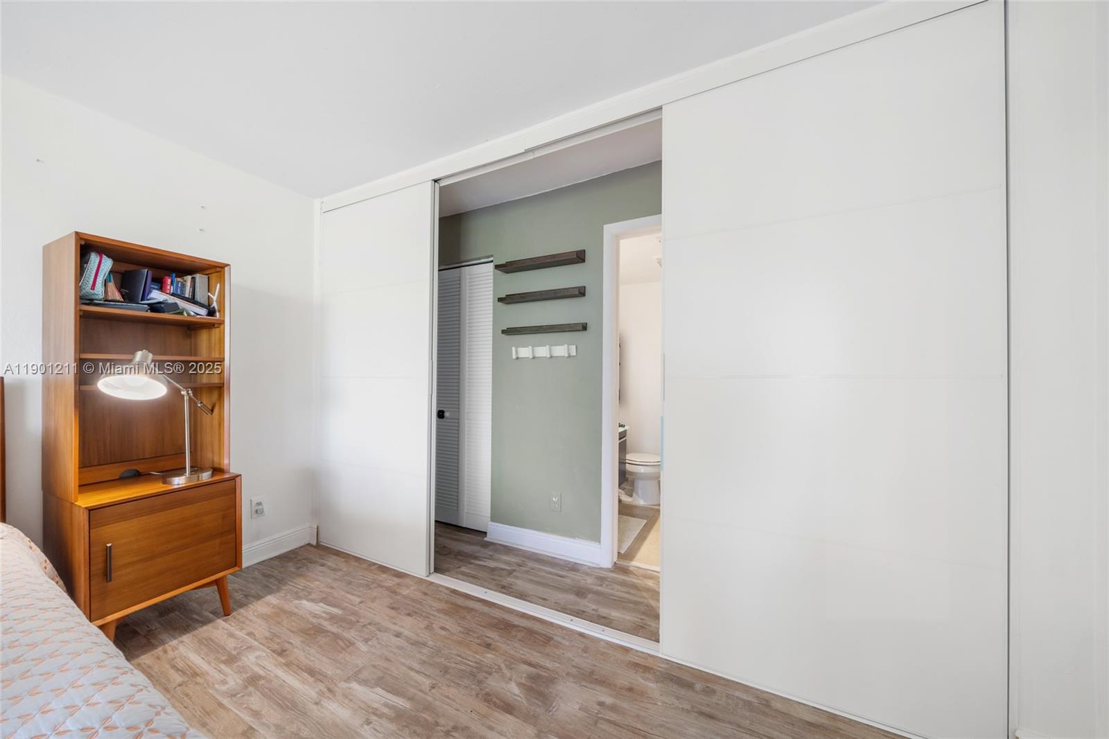 THE FLATS AT MORNINGSIDE - Residential Lease