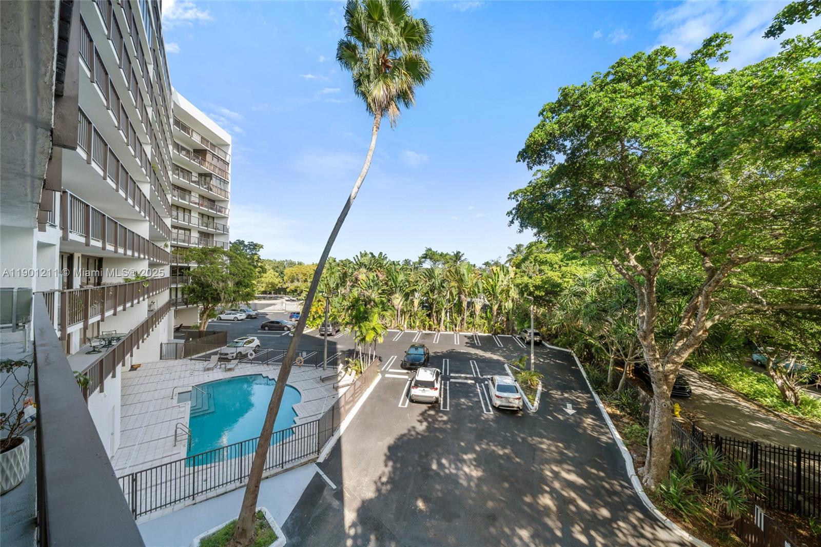 THE FLATS AT MORNINGSIDE - Residential Lease