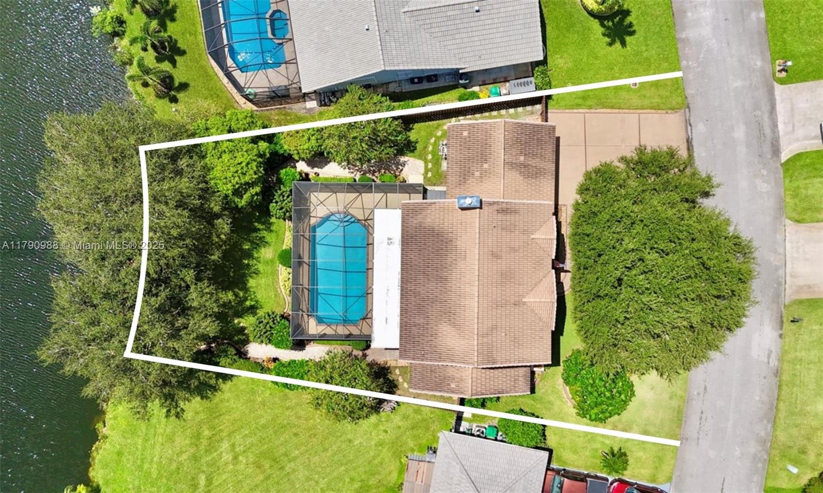 IVANHOE - Residential