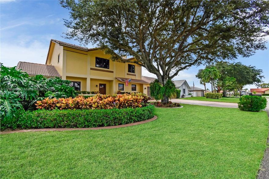 Amazing 4 Bedroom Lakefront Home with Grandfathered Deeded Dock!
This spectacular 4-bedroom, 2.5-bath home features a spacious family room, dedicated laundry room, and a two-car garage with an oversized driveway that fits 6+ cars. Nestled on a beautiful lake lot, the backyard is a true tropical paradise complete with a rare, grandfathered deeded dock, newly updated in March 2024 along with a newly paved walkway.
Inside, enjoy impact windows and doors throughout, fully renovated bathrooms (2018). The large family room includes a stunning stone fireplace and offers serene lake views.
Step outside to a spacious screened-in pool and covered patio—perfect for relaxing or entertaining, all while overlooking the tranquil lake and fabulous dock.