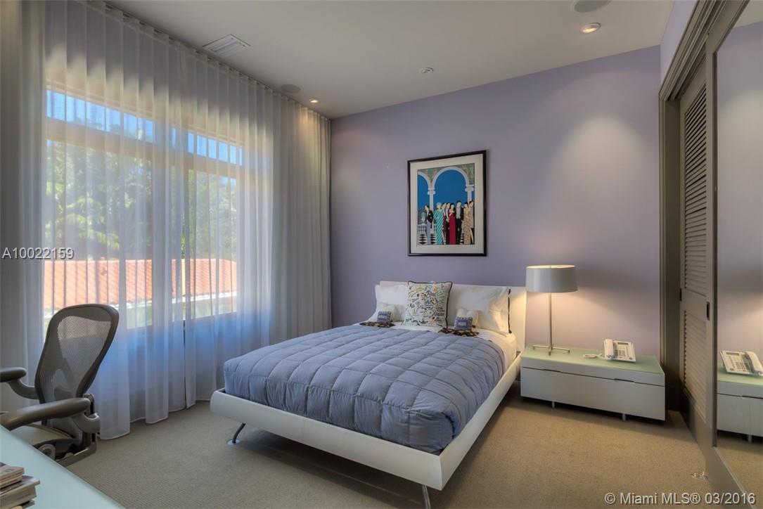 San Marino Island - Residential