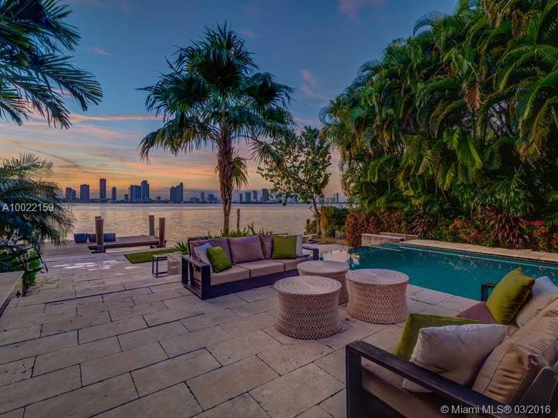 San Marino Island - Residential