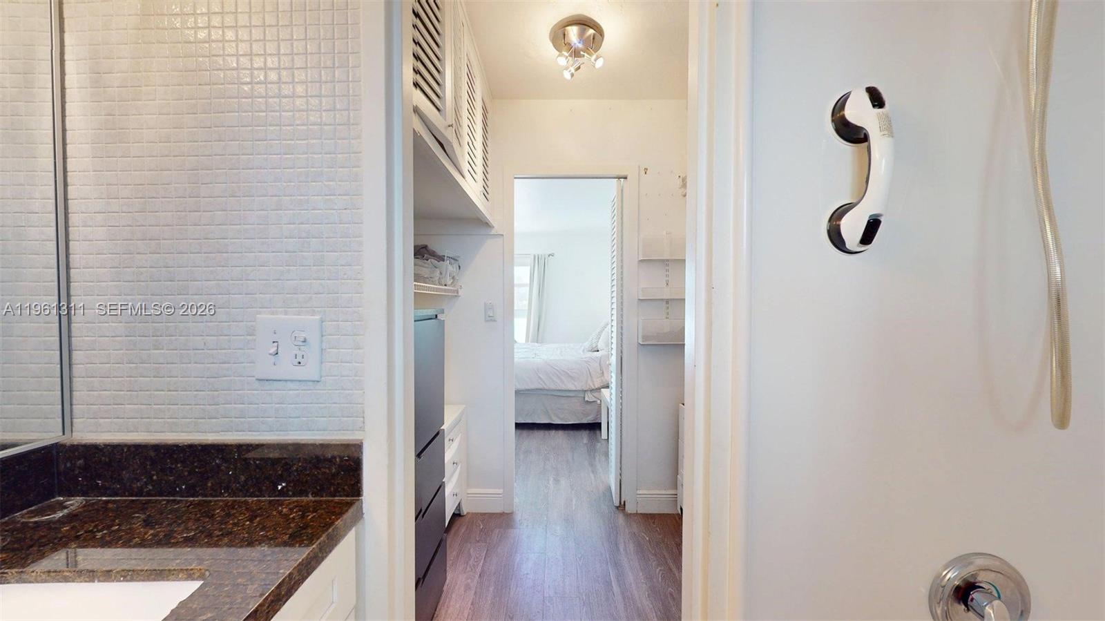 SEA EDGE CO-OP - Residential