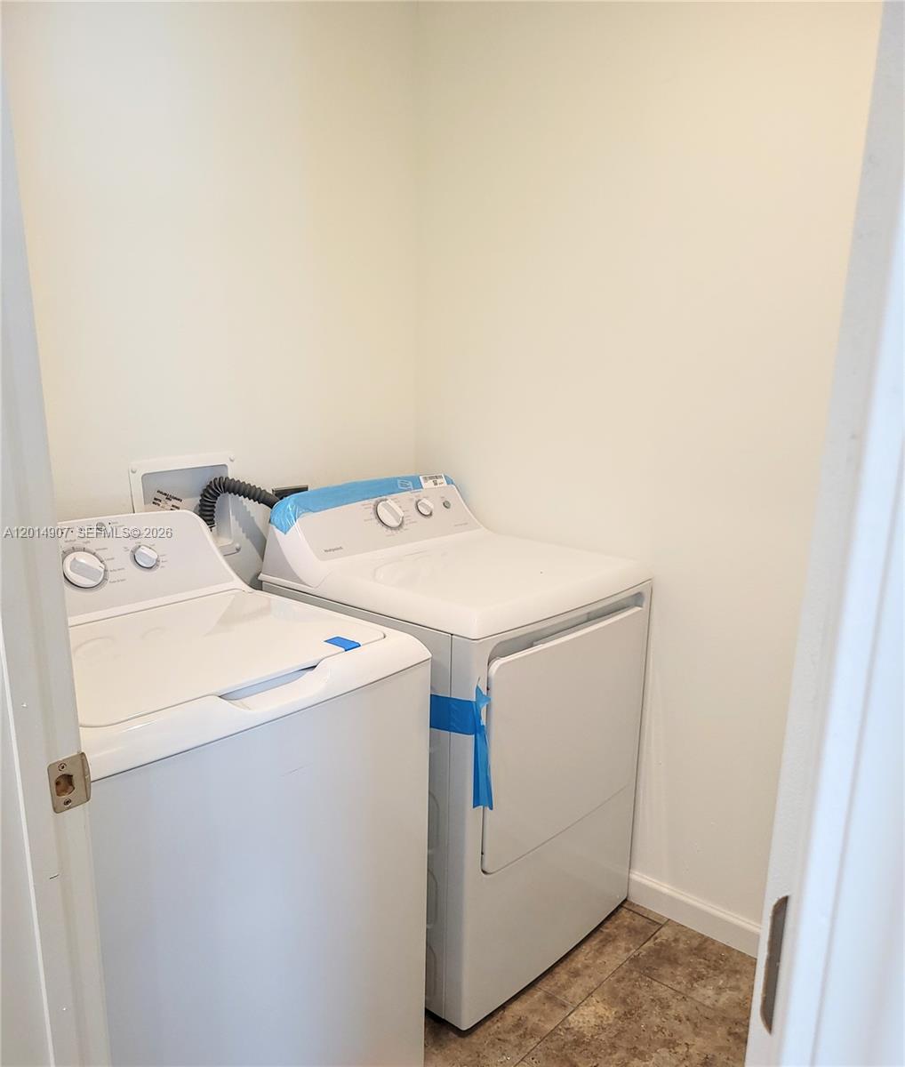 MONROE PARK - Residential Lease