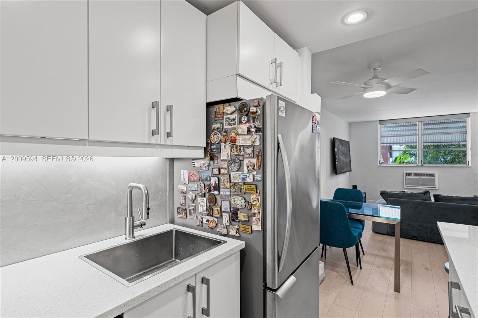 915 BLDG INC CONDO - Residential