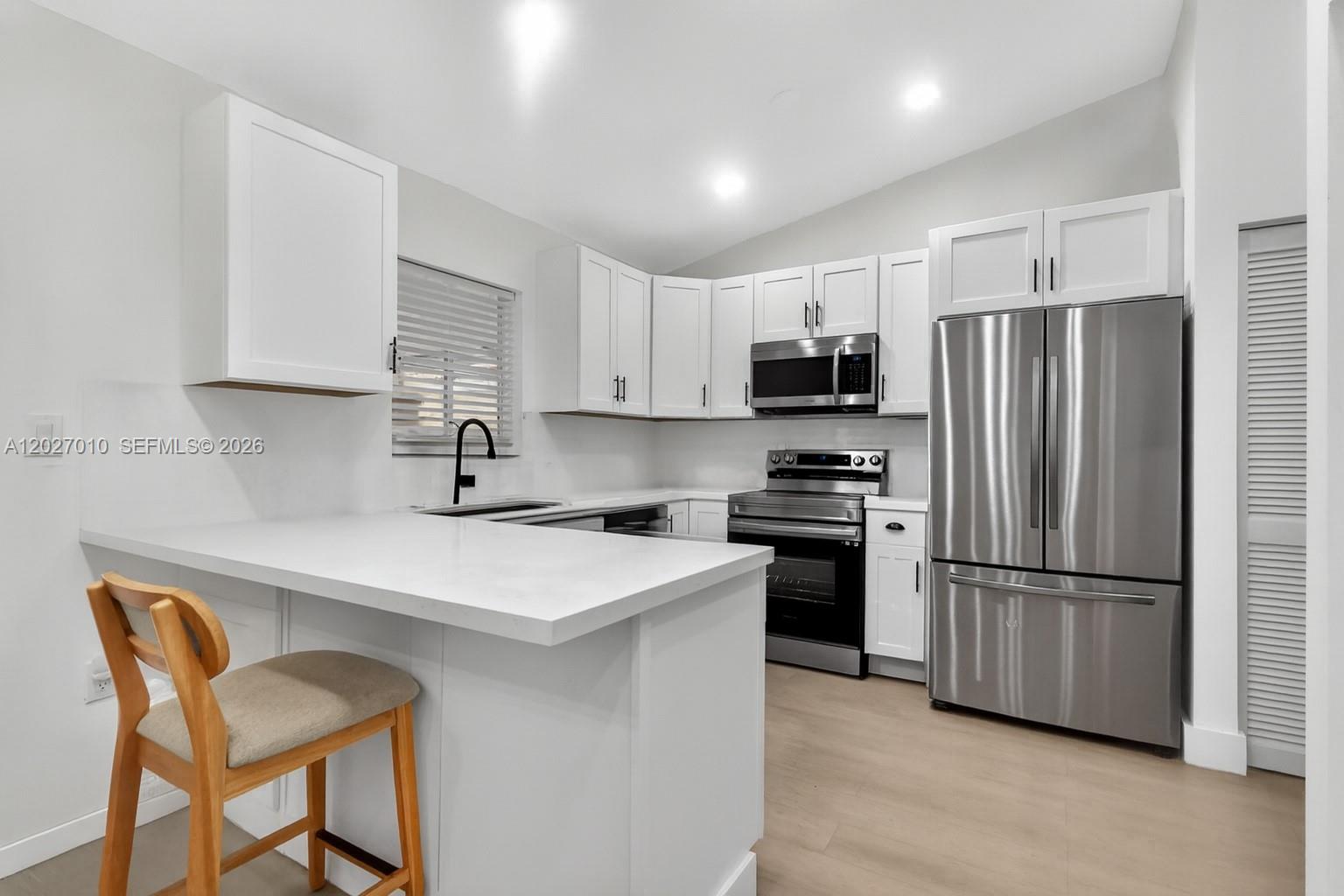 Lakes of Avalon - Residential
