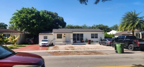 165 W 60th St Hialeah FL 33012