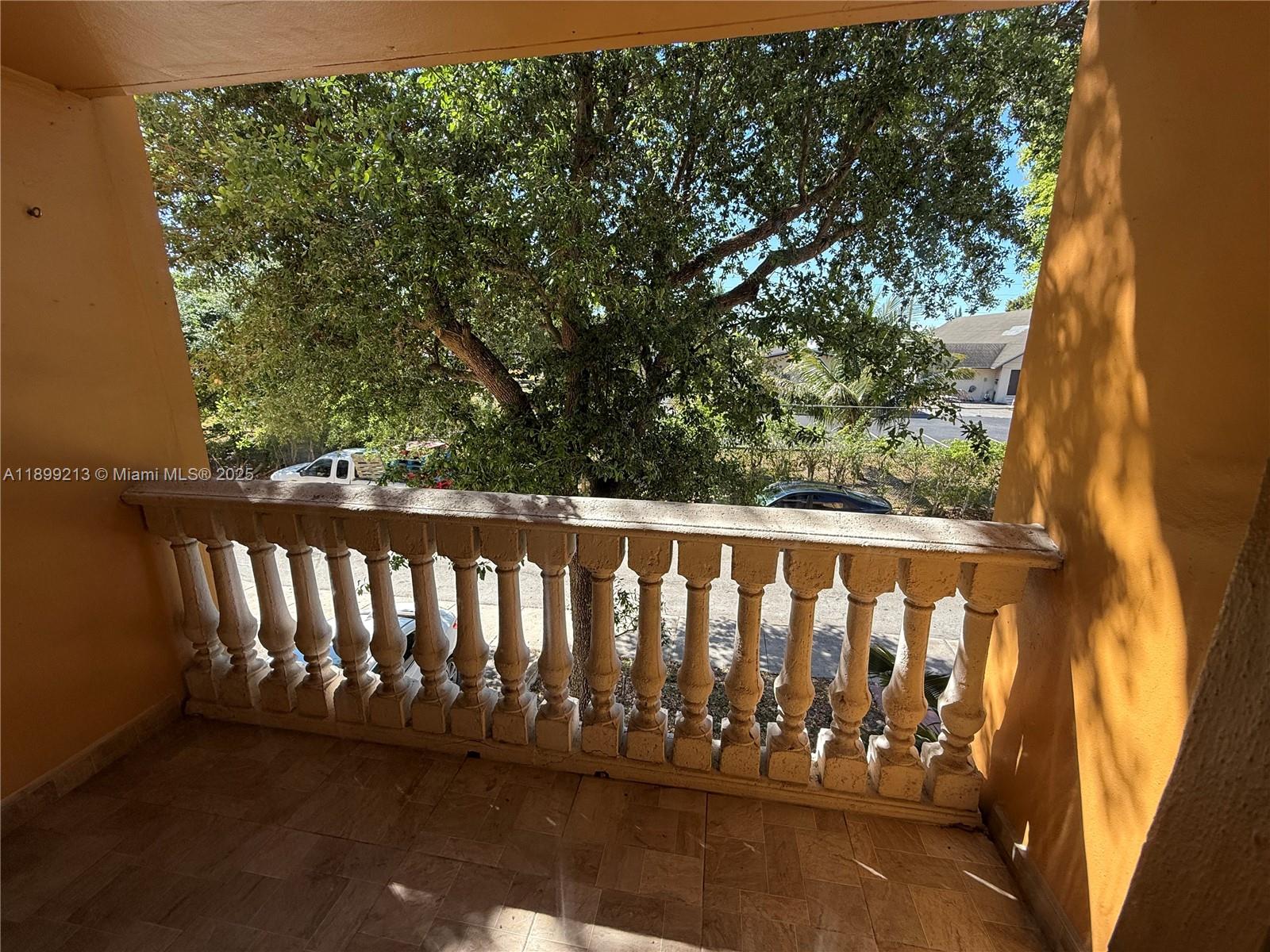 BELLA VENEZIA CONDO - Residential