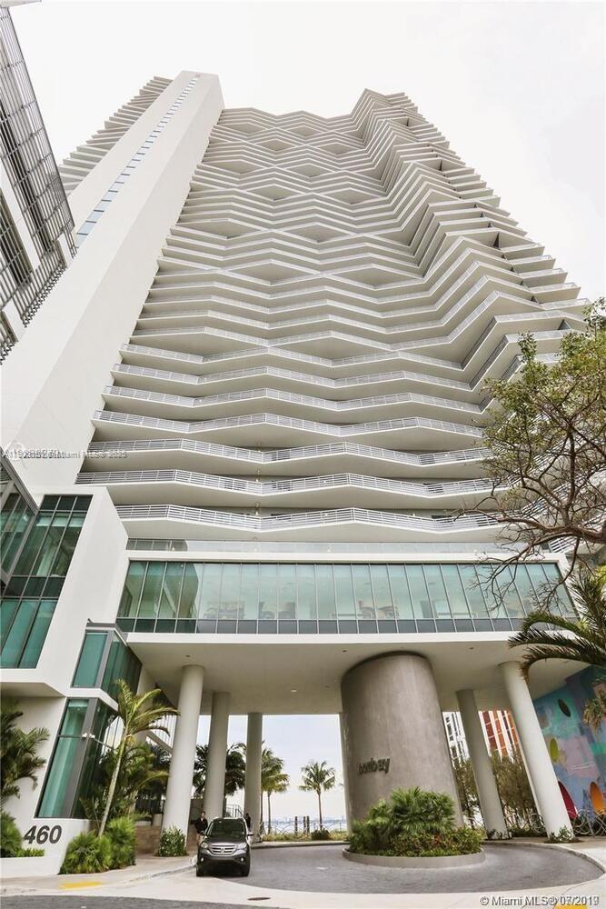 ICON BAY CONDO - Residential Lease