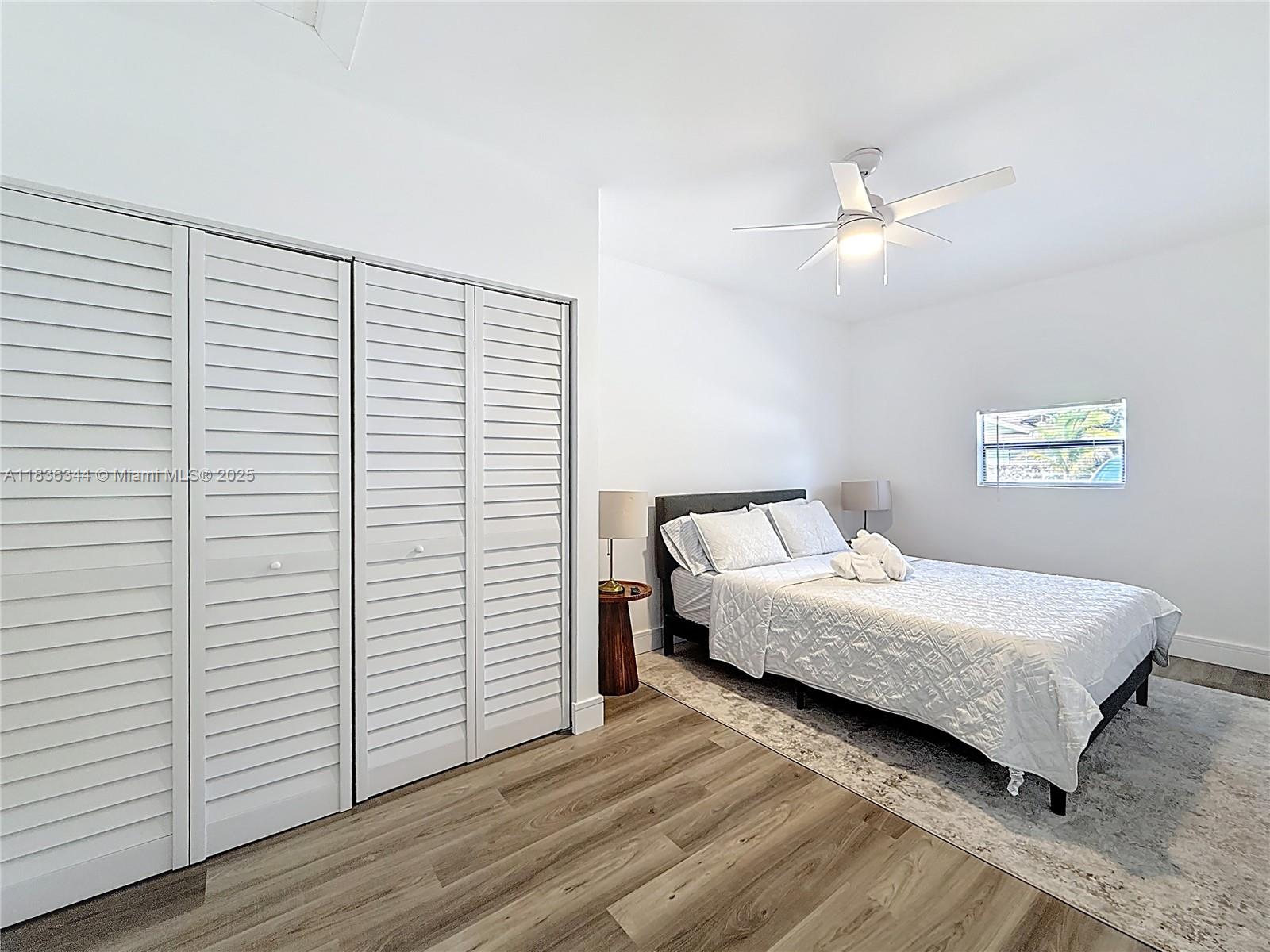 NORTH LAUDERDALE VILLAGE - Residential