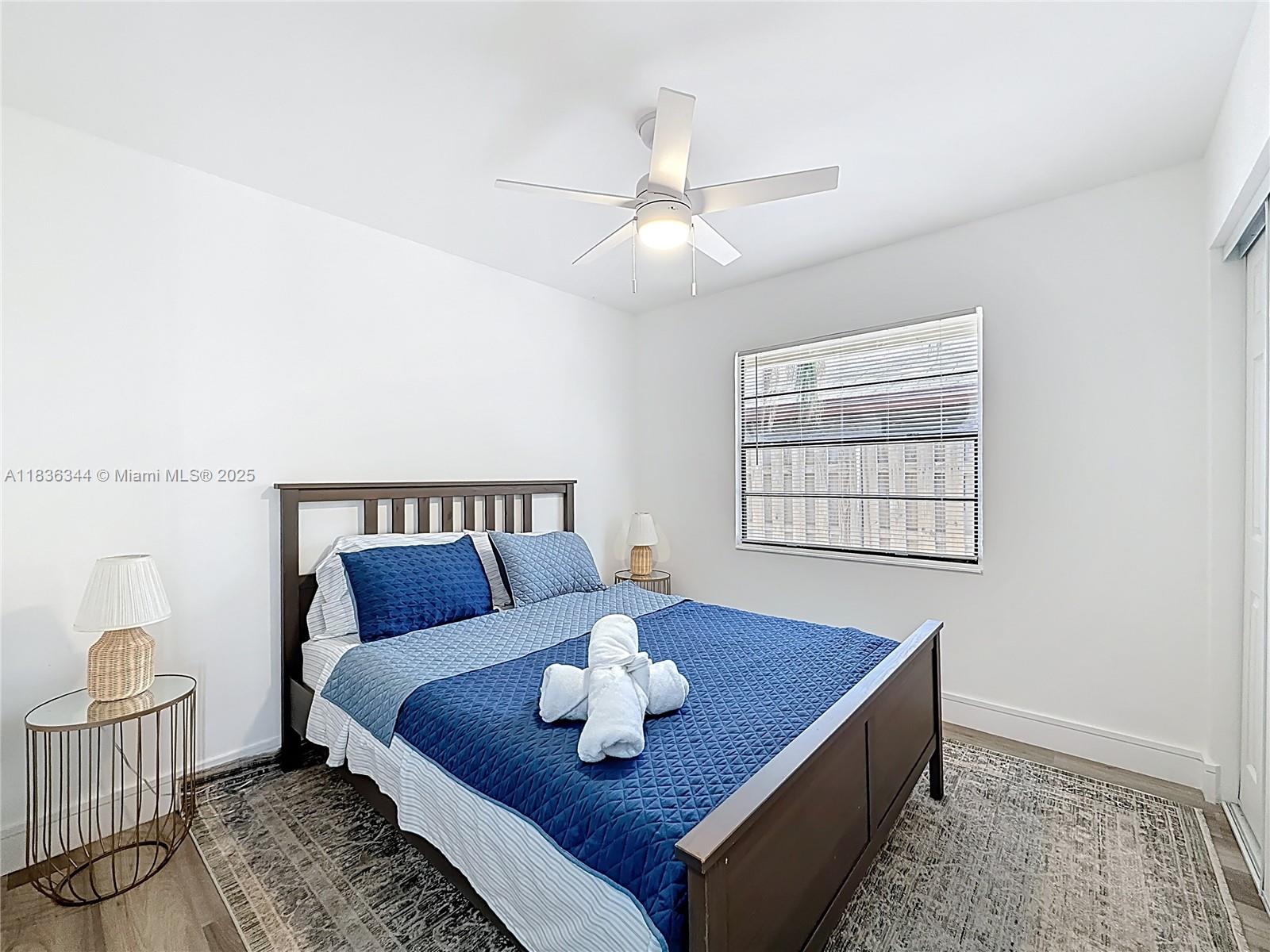 NORTH LAUDERDALE VILLAGE - Residential